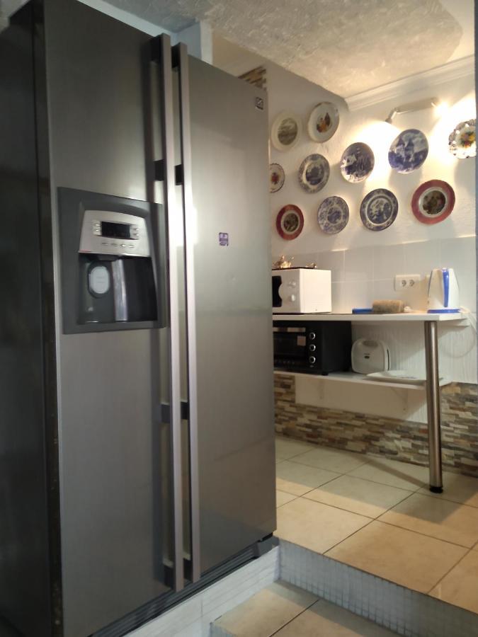 Apartment Cristian Sur Лос Кристианос Екстериор снимка