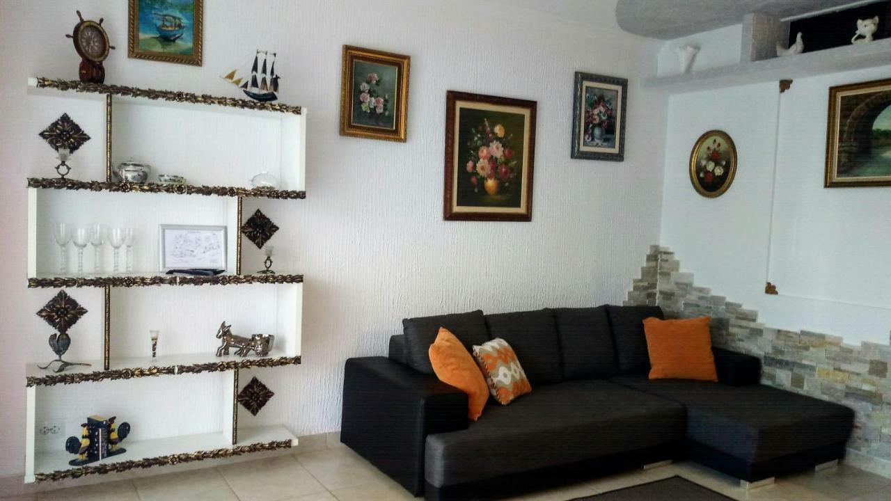 Apartment Cristian Sur Лос Кристианос Екстериор снимка